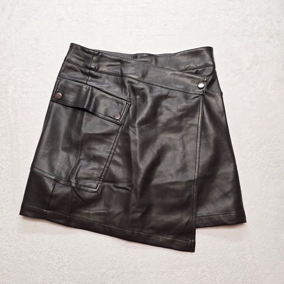 bishop + young Dresses & Skirts - Bishop + Young Faux Leather Mini Skirt Brown Vegan Leather Size S